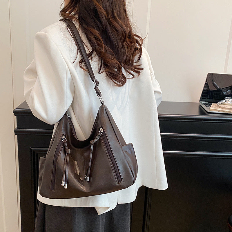New Simple And Stylish Large-Capacity Leather Oil-Soft Casual Shoulder Bag